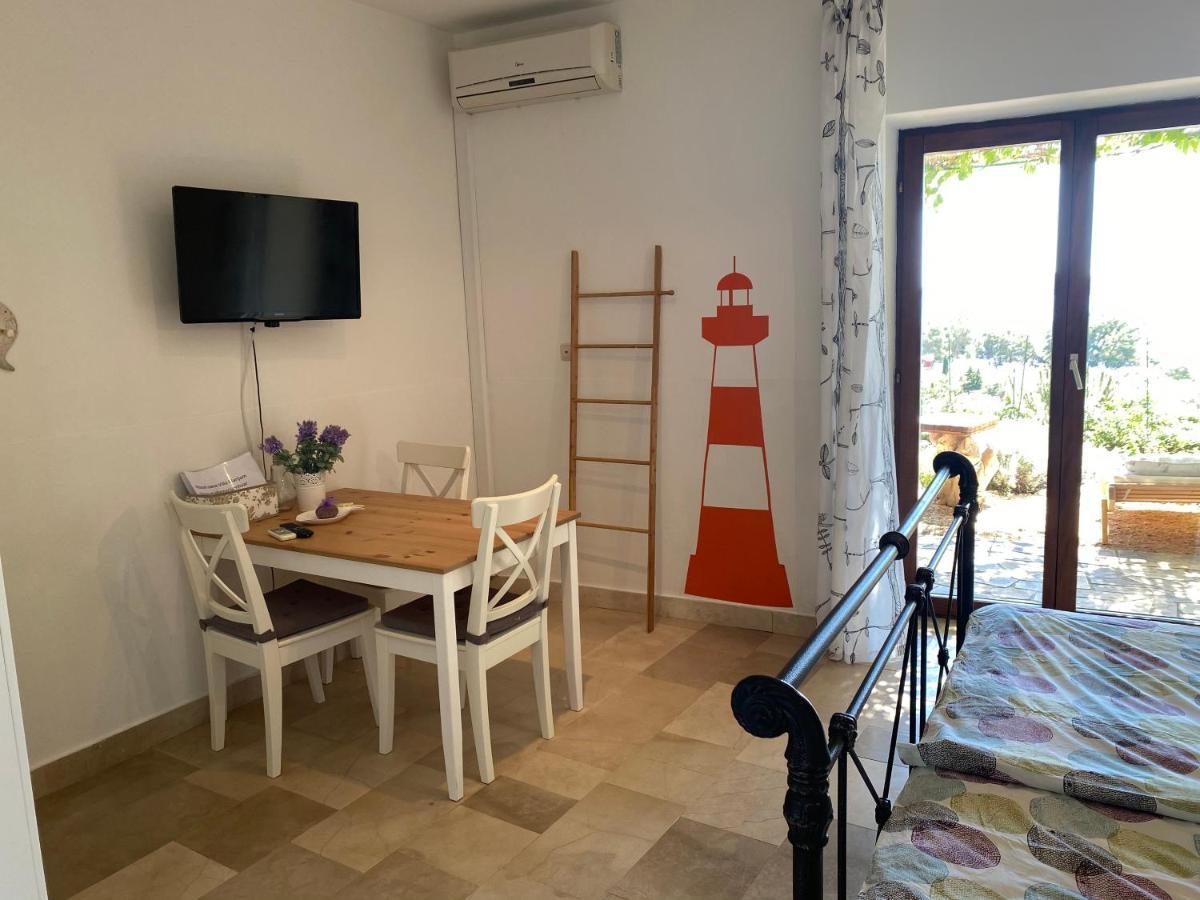 חוואר Villa Marijam מראה חיצוני תמונה
