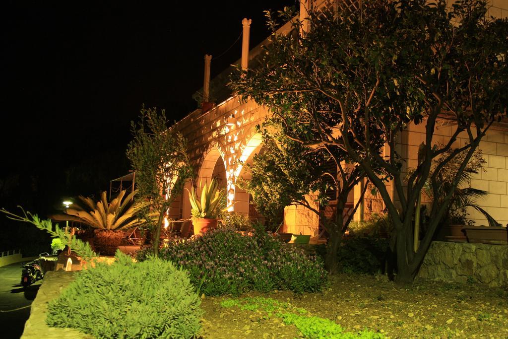 חוואר Villa Marijam מראה חיצוני תמונה